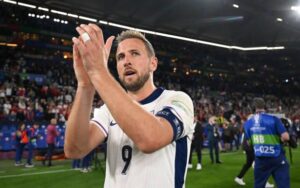 seri-lawan-denmark,-harry-kane-ajak-inggris-fokus-pada-perbaikan-tim